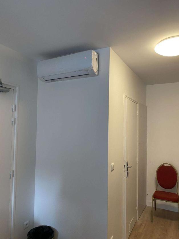 Hotel Ciel De Parigi Esterno foto